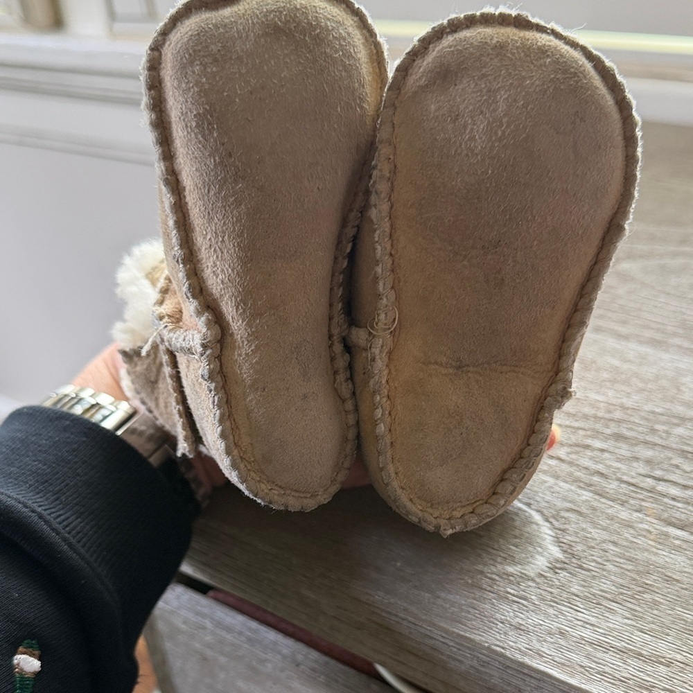 UGG Toddler Chestnut Suede Plush-Lined Booties - Picture 9 of 11